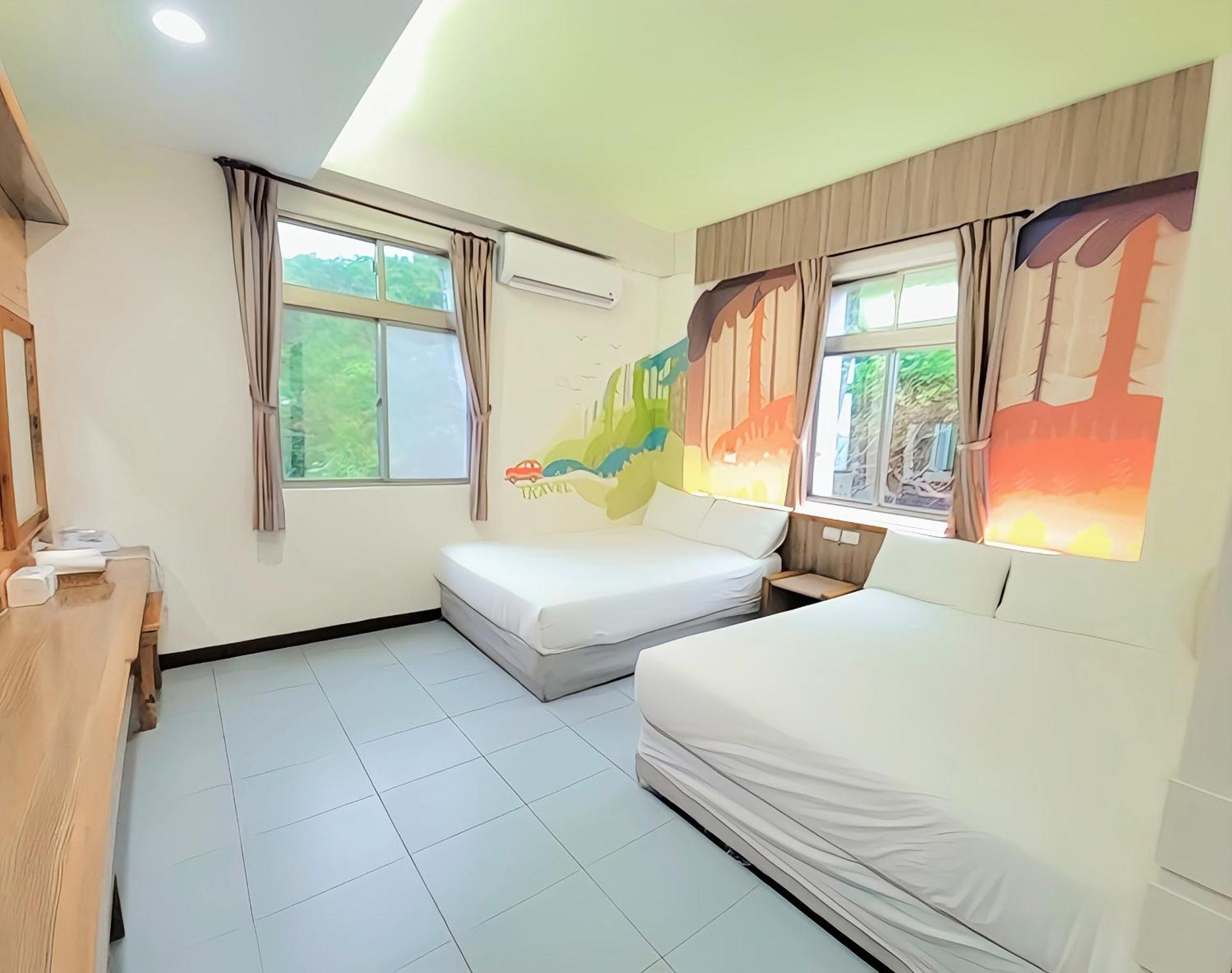 Star-Moon B&B Green Island Экстерьер фото